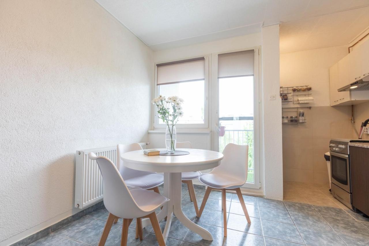 Cosy Apartment Hugo Osijek Zewnętrze zdjęcie