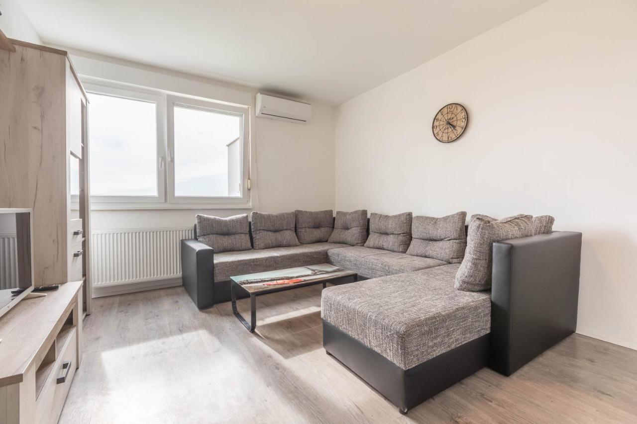 Cosy Apartment Hugo Osijek Zewnętrze zdjęcie